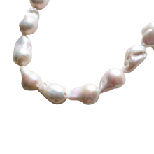 Cargar imagen en el visor de la galería, PERLA BARROCA NUCLEAR