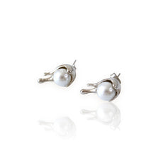 Cargar imagen en el visor de la galería, Plata .925 PEARL EARRINGS- PRE ORDER