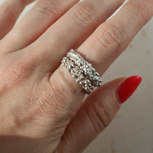 Cargar imagen en el visor de la galería, Pearl Mist Ring