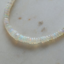 Cargar imagen en el visor de la galería, COLLAR DE ÓPALO