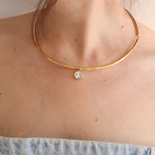 Cargar imagen en el visor de la galería, Crystal Choker Necklace
