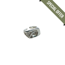 Cargar imagen en el visor de la galería, Wave Ring
