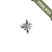 Cargar imagen en el visor de la galería, Petal Ring
